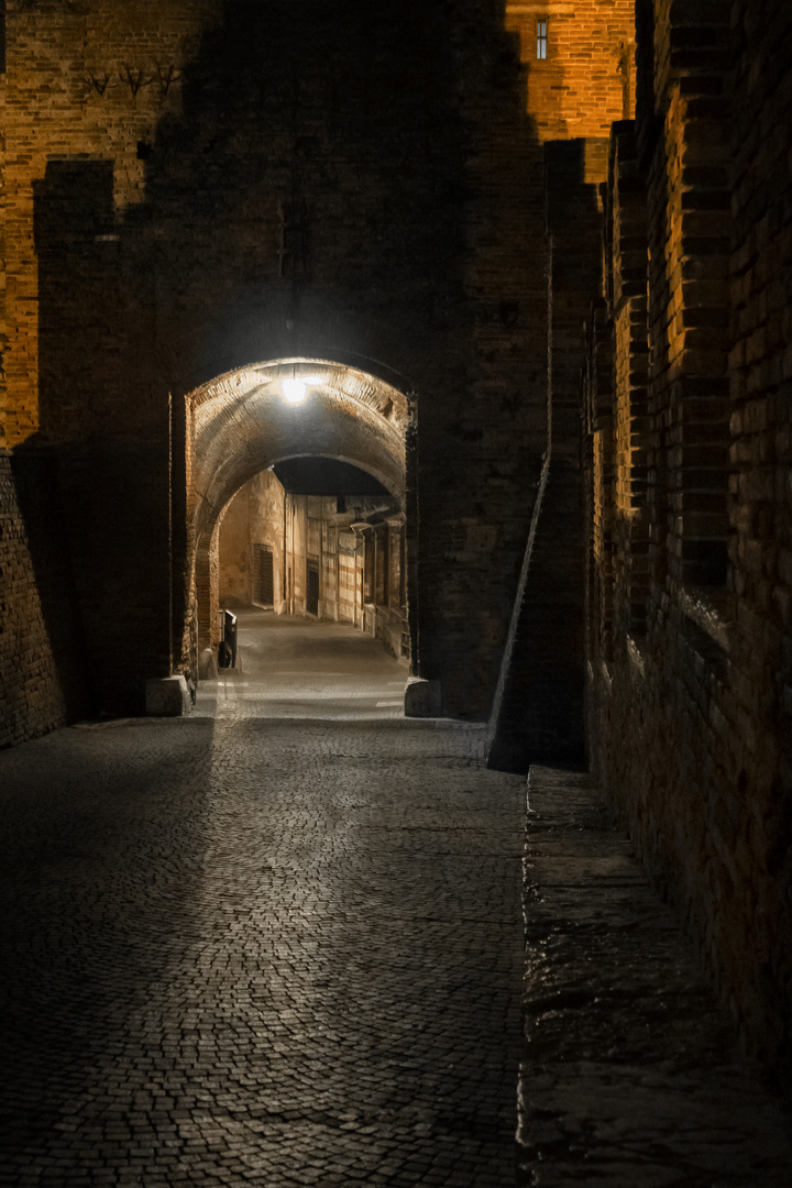 Ponte Castelvecchio di sera, Verona