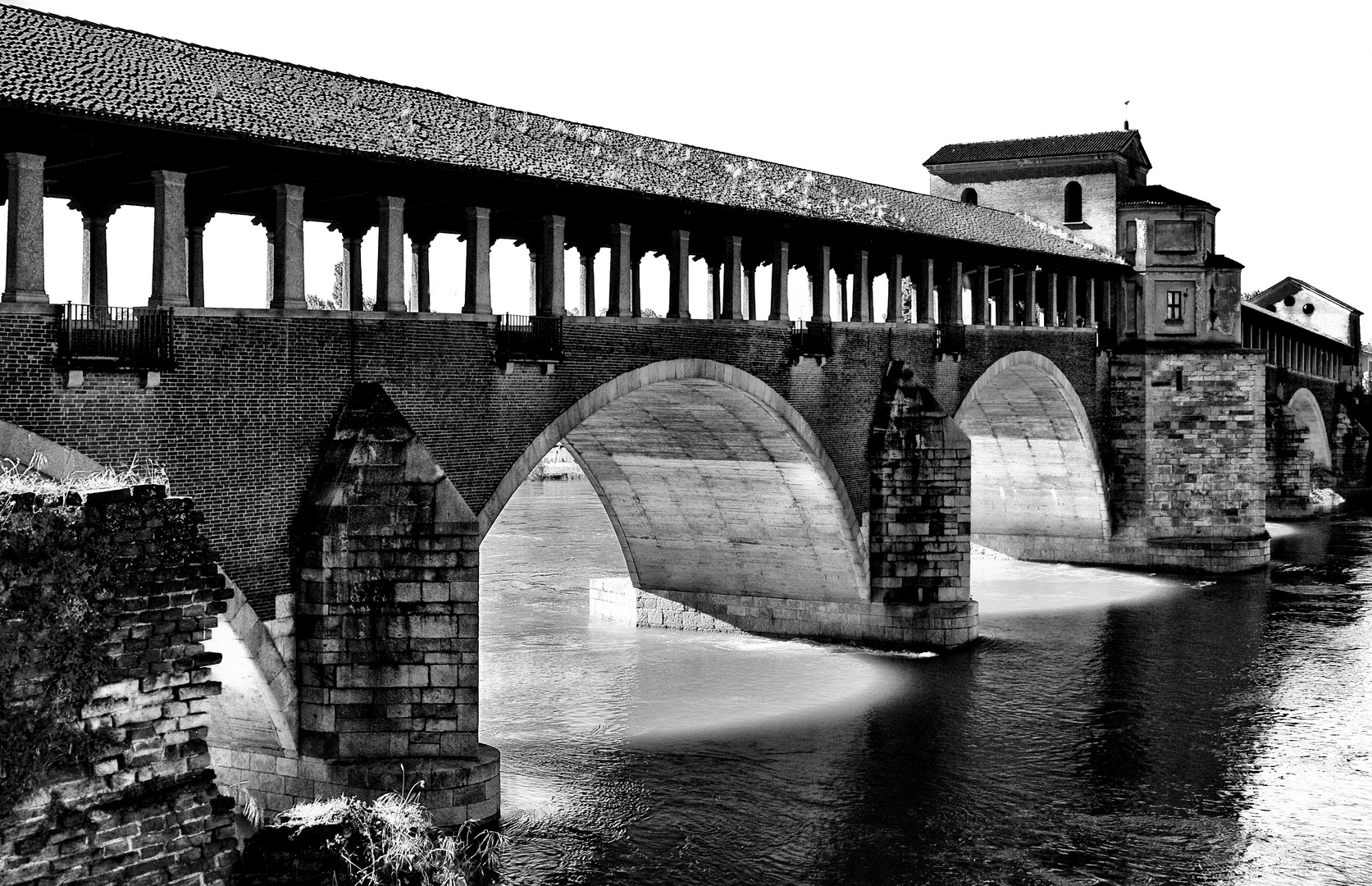 ponte coperto