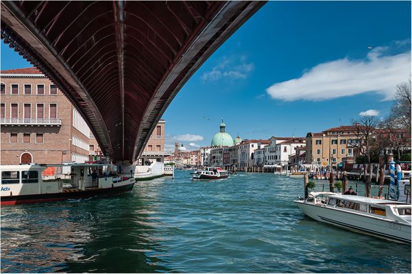 Ponte della Costituzione über den Canal Grande