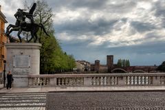 Ponte della Vittoria, Verona