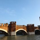 Ponte di Castel Vecchio .
