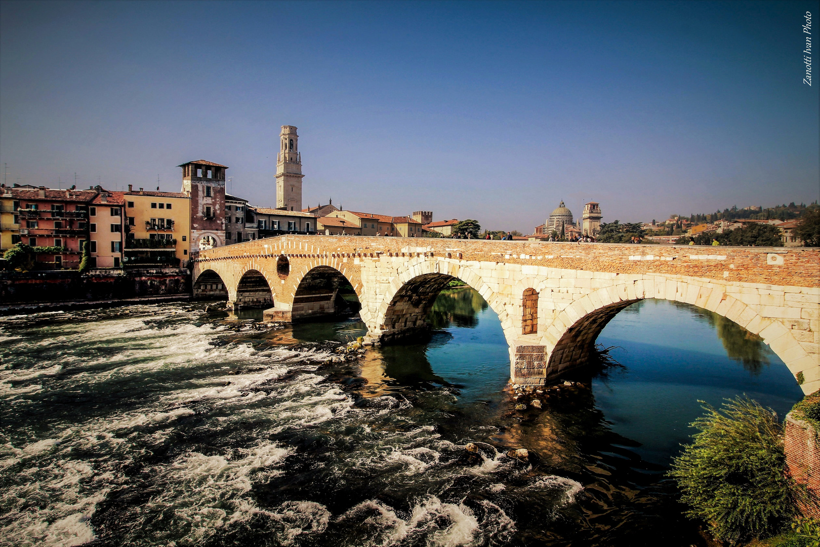 Ponte di Pietra 