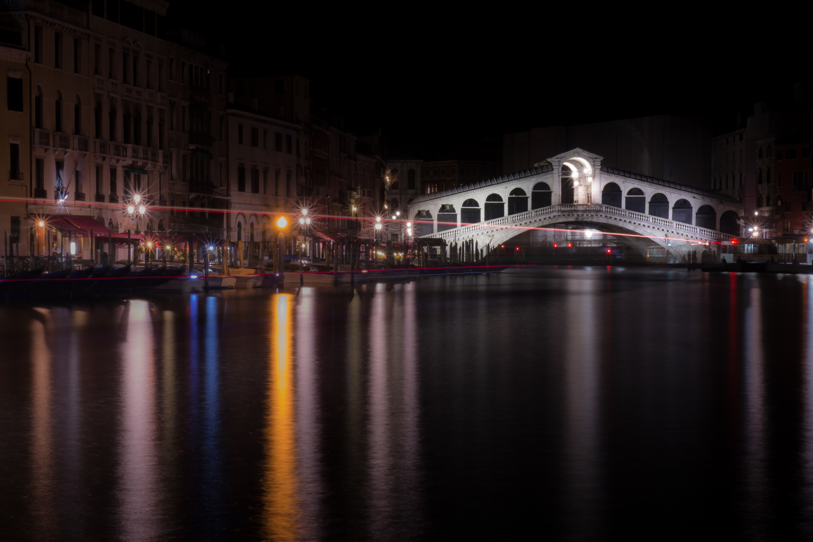 Ponte di Rialto bei Nacht