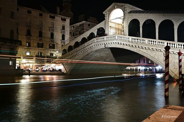 Ponte di Rialto (Rialtobrücke)
