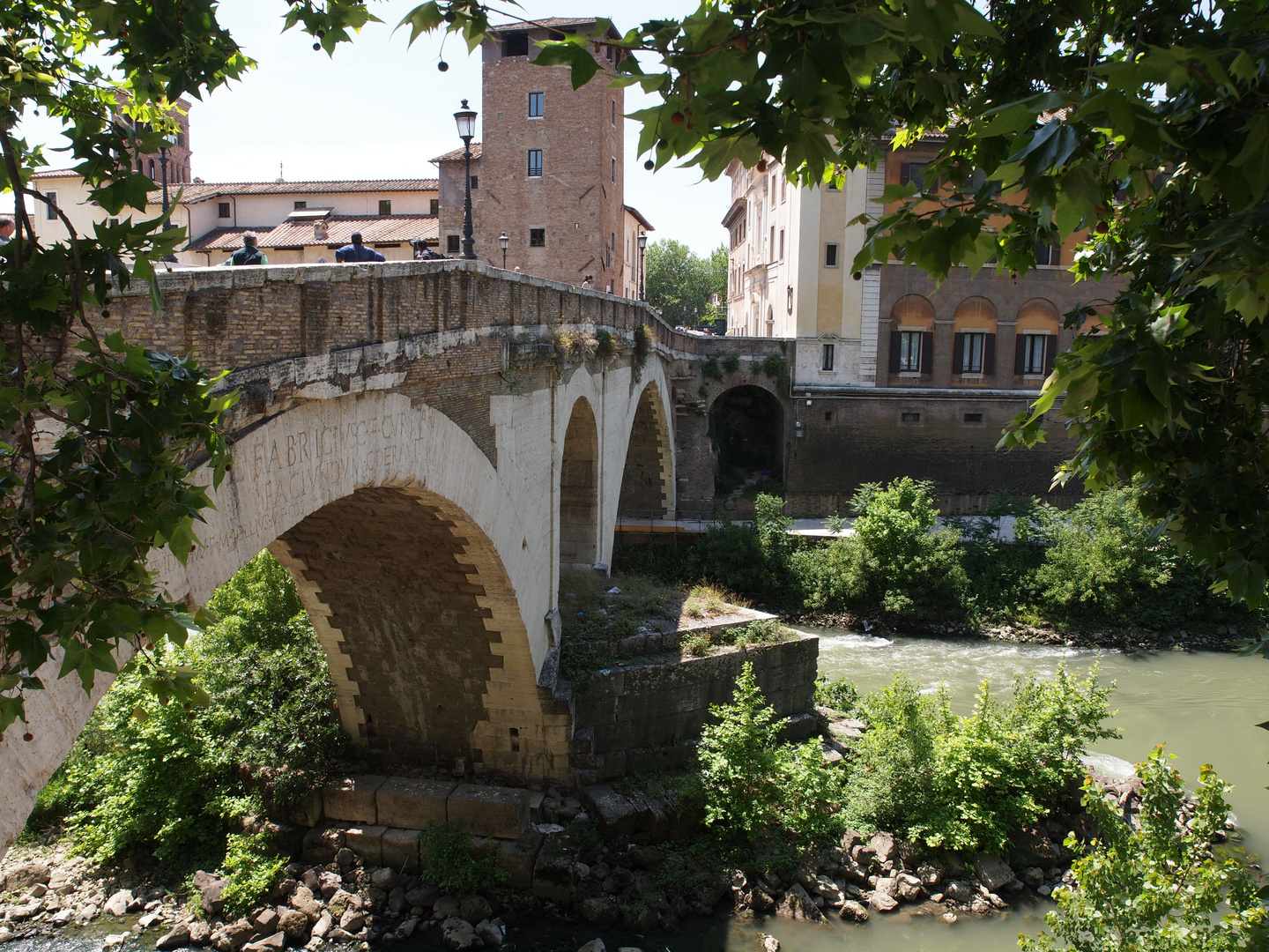 Ponte Fabricio