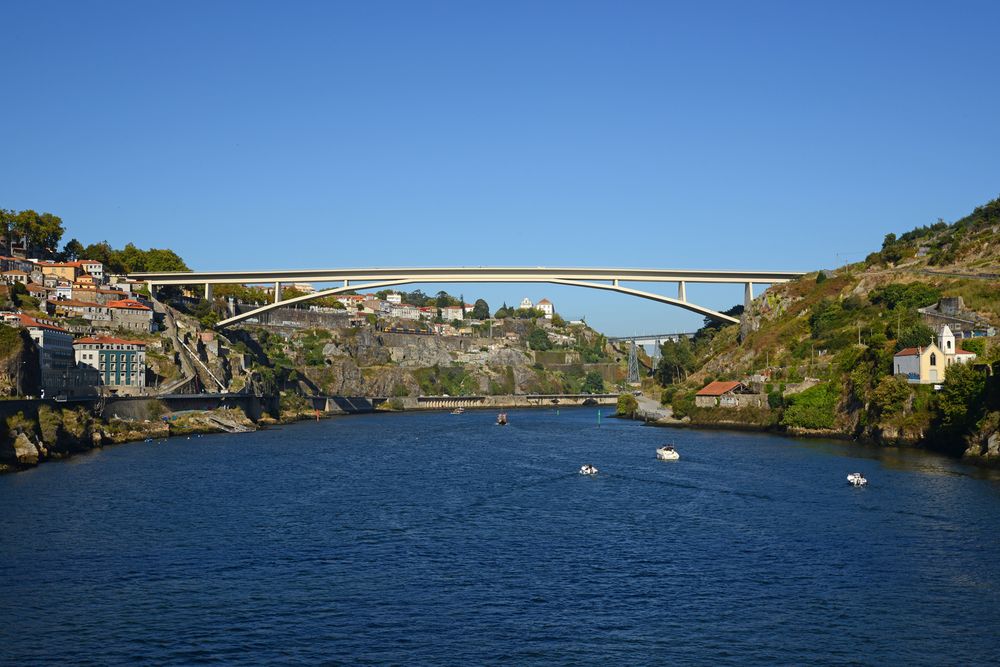 Ponte Infante Dom Henrique