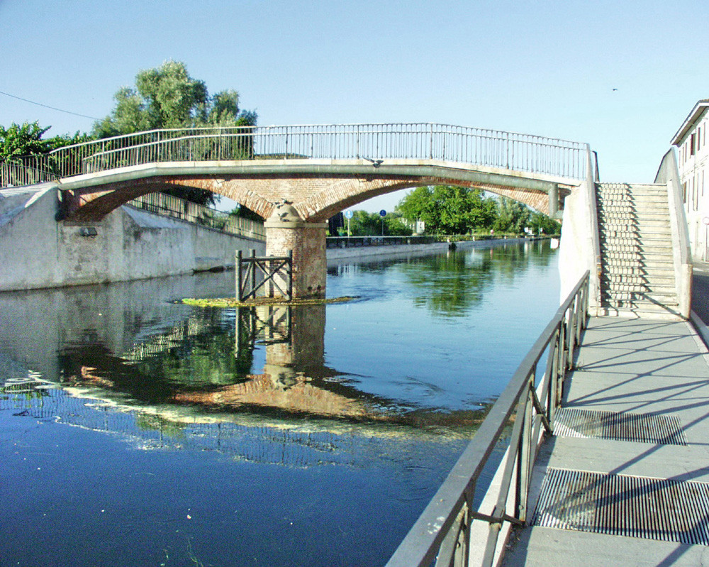 Ponte pedonale di Gaggiano.