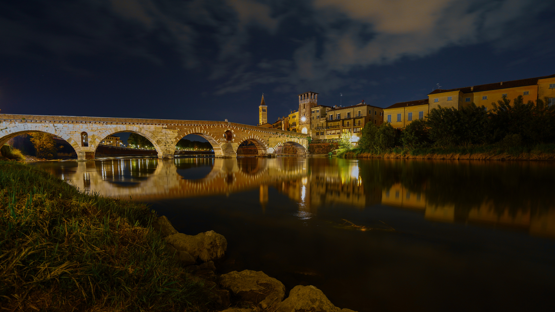 Ponte Pietra