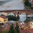 Ponte Pietra vom Colle San Leonardo aus gesehn