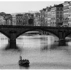  Ponte Santa Trinita e barcone 