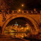 Ponte Sant'Angelo bei Nacht