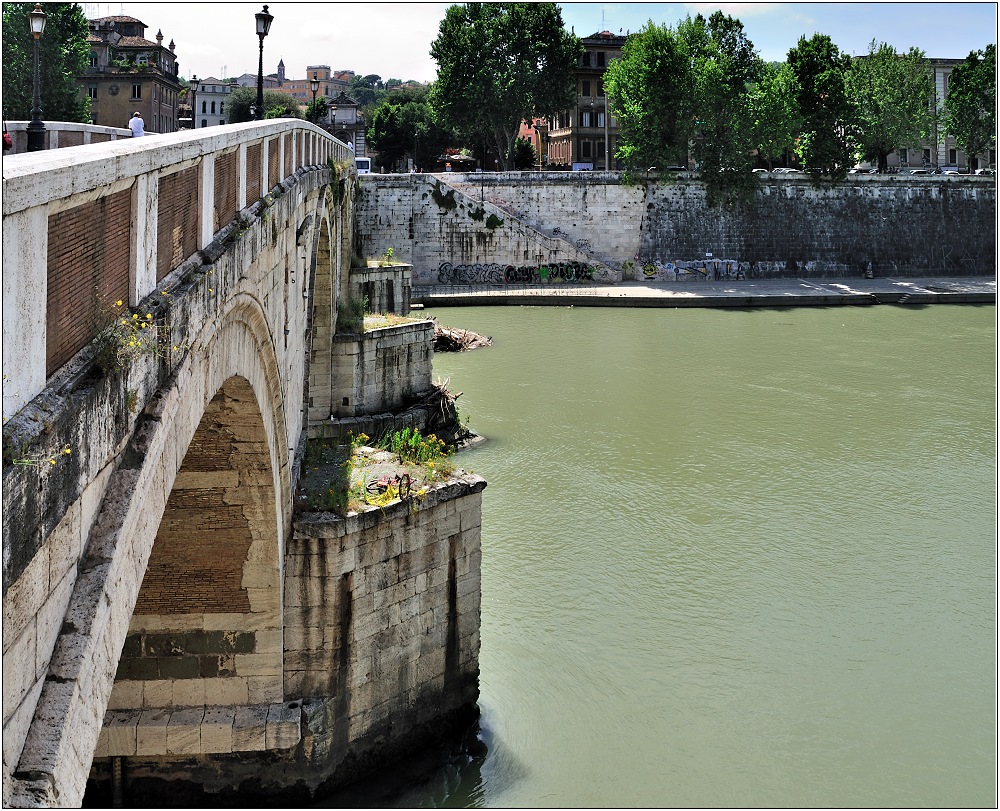 ... Ponte Sisto ...