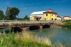 Ponte sul Canale Cavour