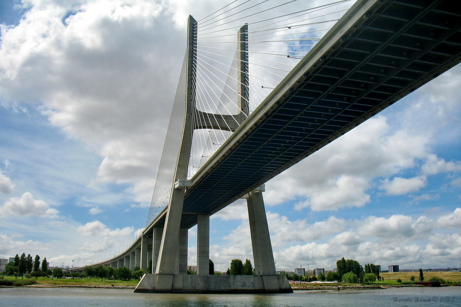 Ponte Vasco da Gama, Lissabon