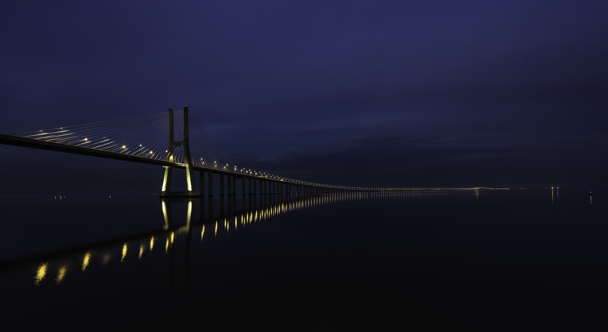 +++  Ponte Vasco do Gama  +++