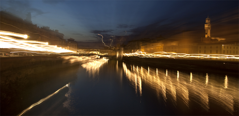 Ponte Vecchio bei Nacht