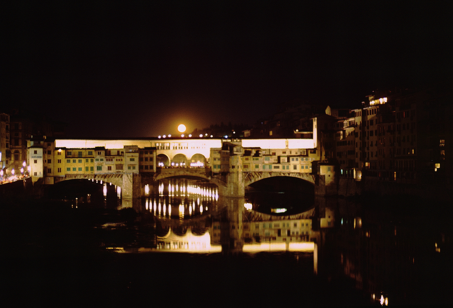 Ponte Vecchio mit Mond.