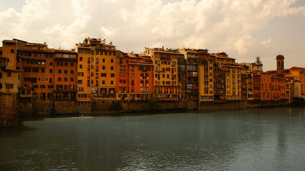 ponte vecchio und seine farbfrohen kamaraden... :D