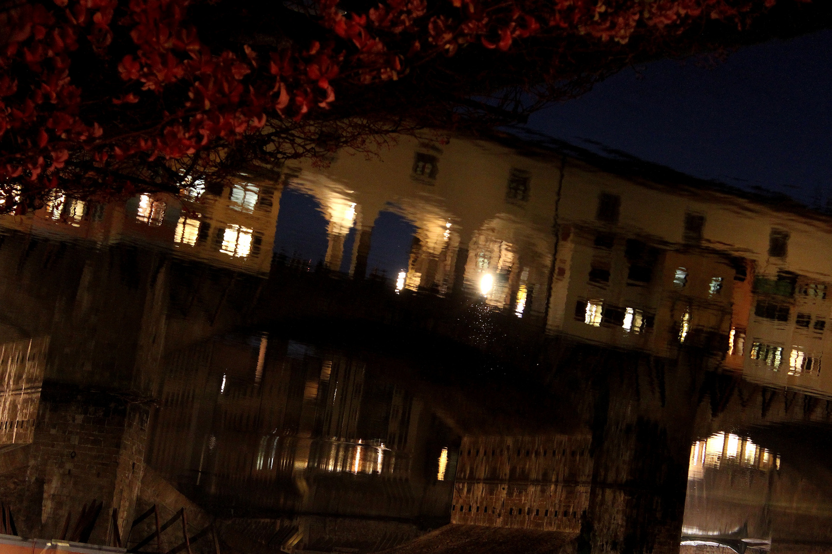 Ponte Vecchio...allo specchio.