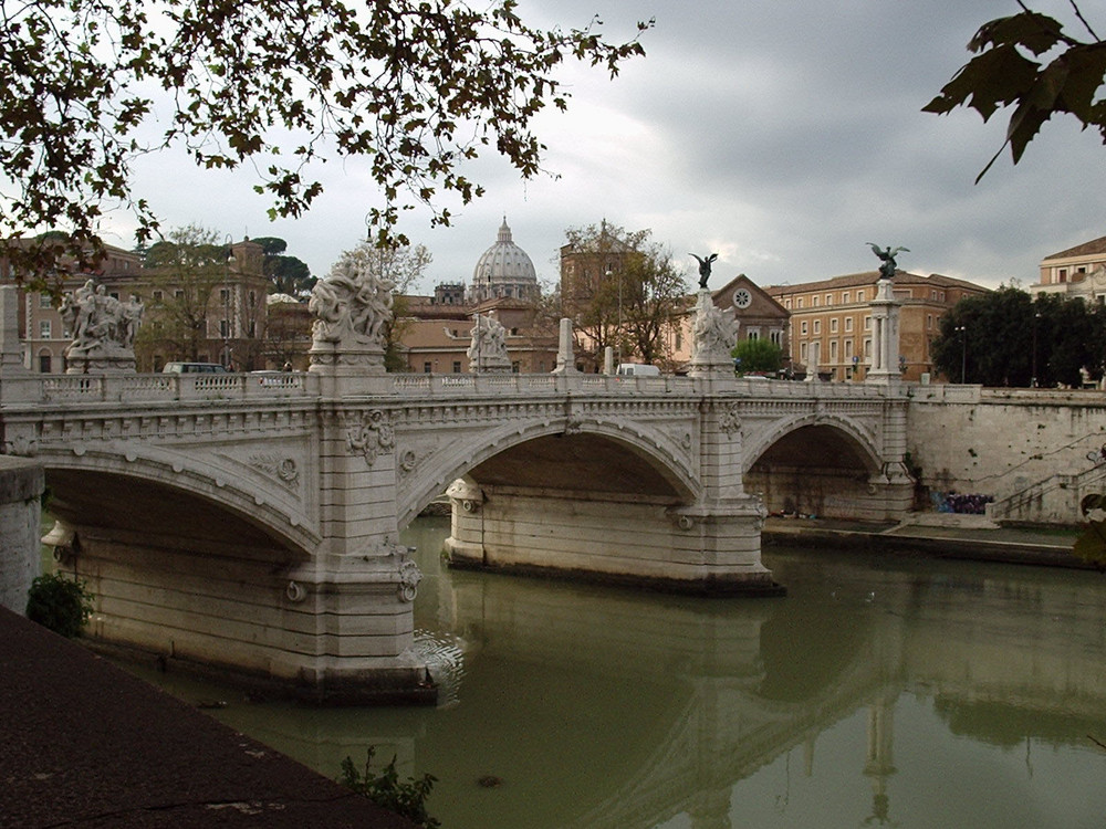 Ponte Vittorio Emanuele II - Roma