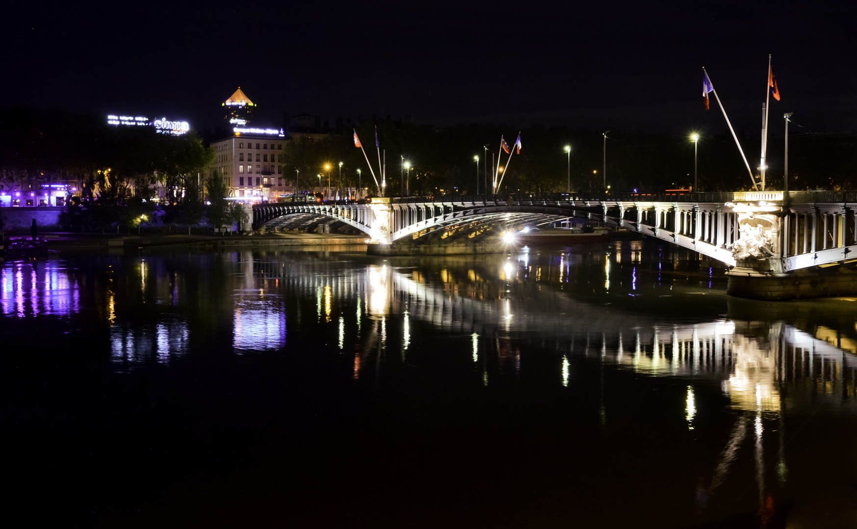 Ponts de lyon de nuit