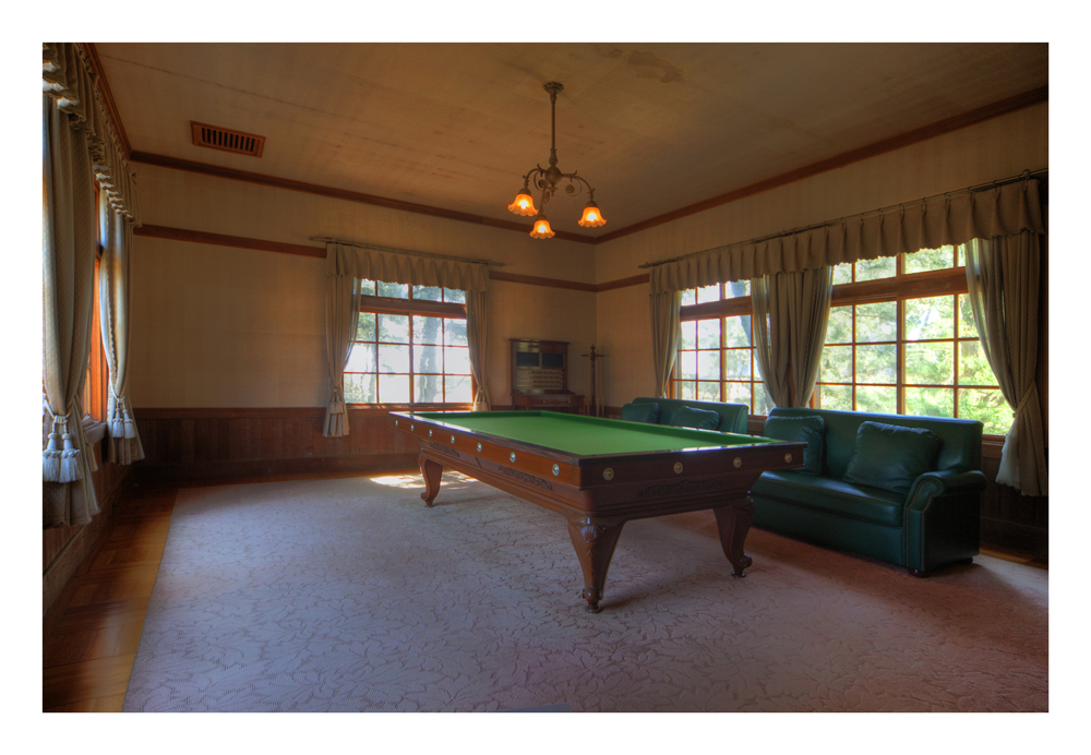 Pool room