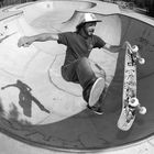 Pool Skateboarding "AirWalk" Keyhole Trudering