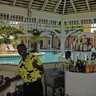 Poolbar im Breezes Grand Lido Braco