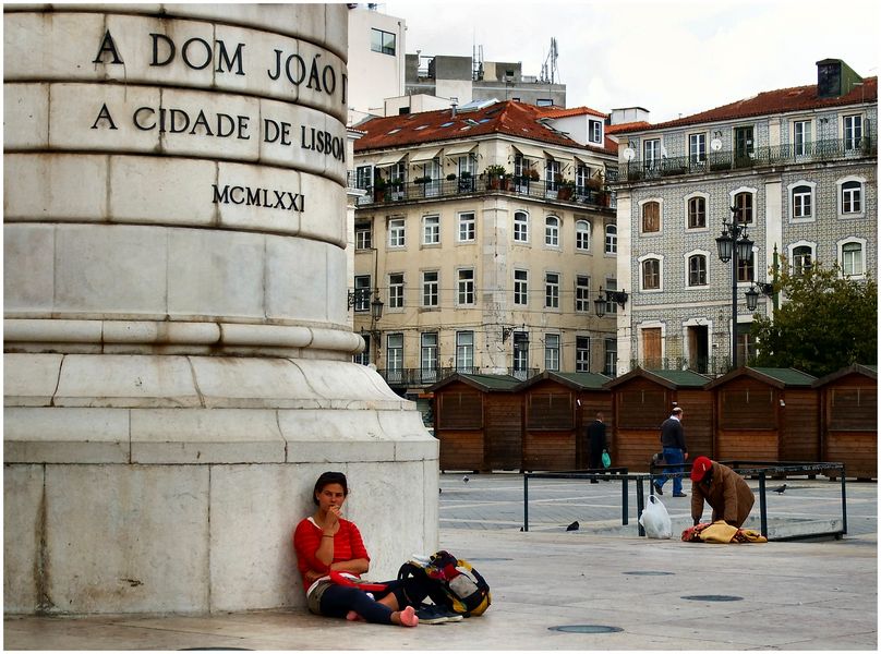 Poors in  Lisbon...today is «The World Day of poverty eradication».....