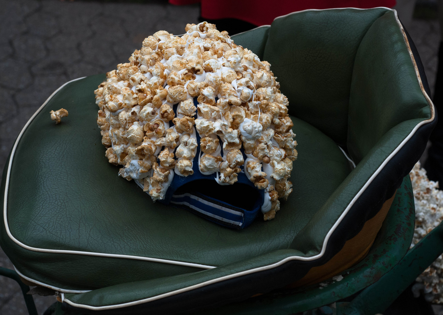 Popcorn Helmet