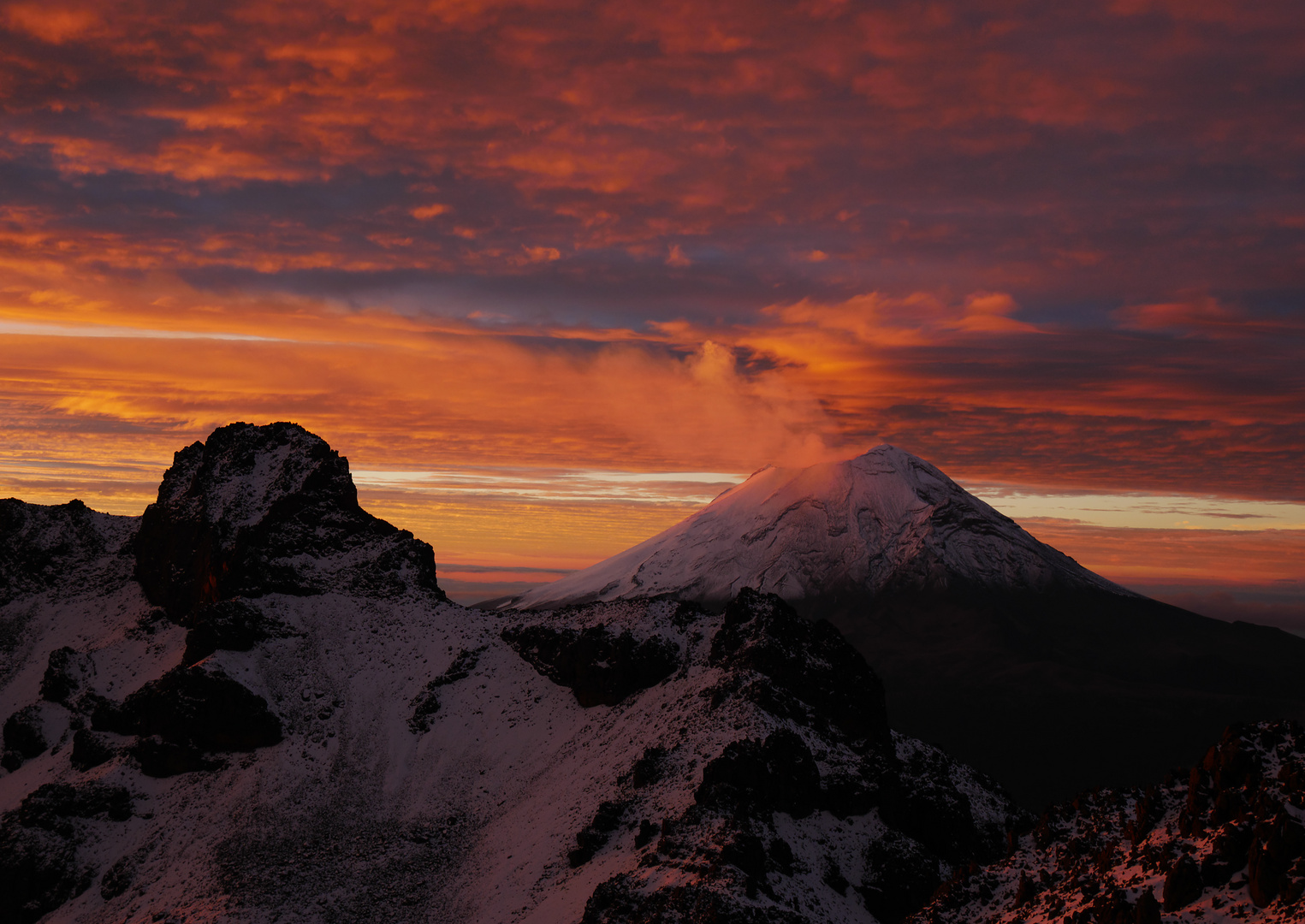 Popocatepetl bei Sonnenaufgang