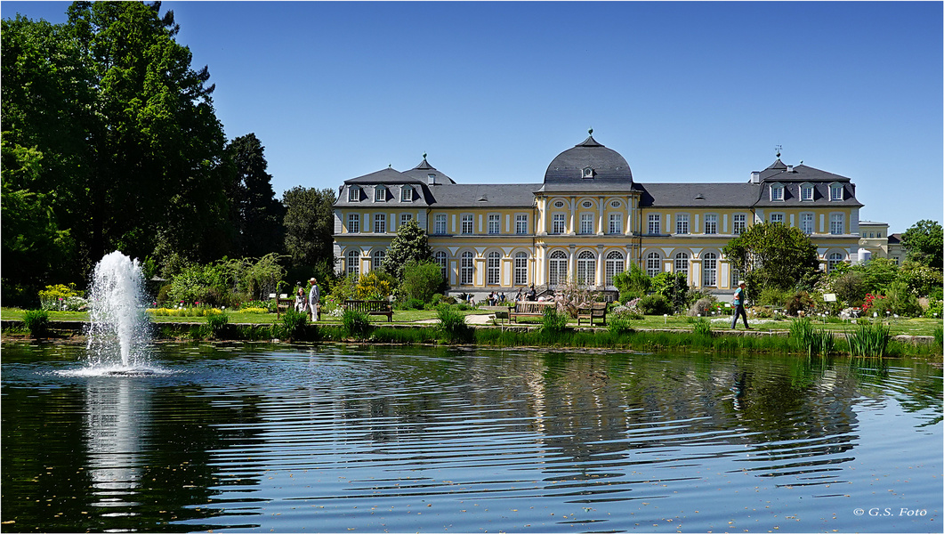 Poppelsdorfer Schloss in Bonn ......