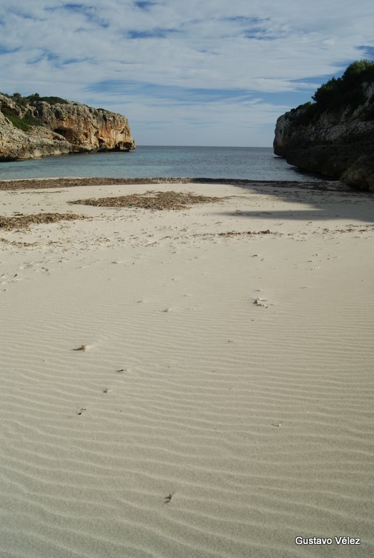 Por Cala Varques