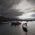 Por el puerto en Tapia de Casariego (Asturias)