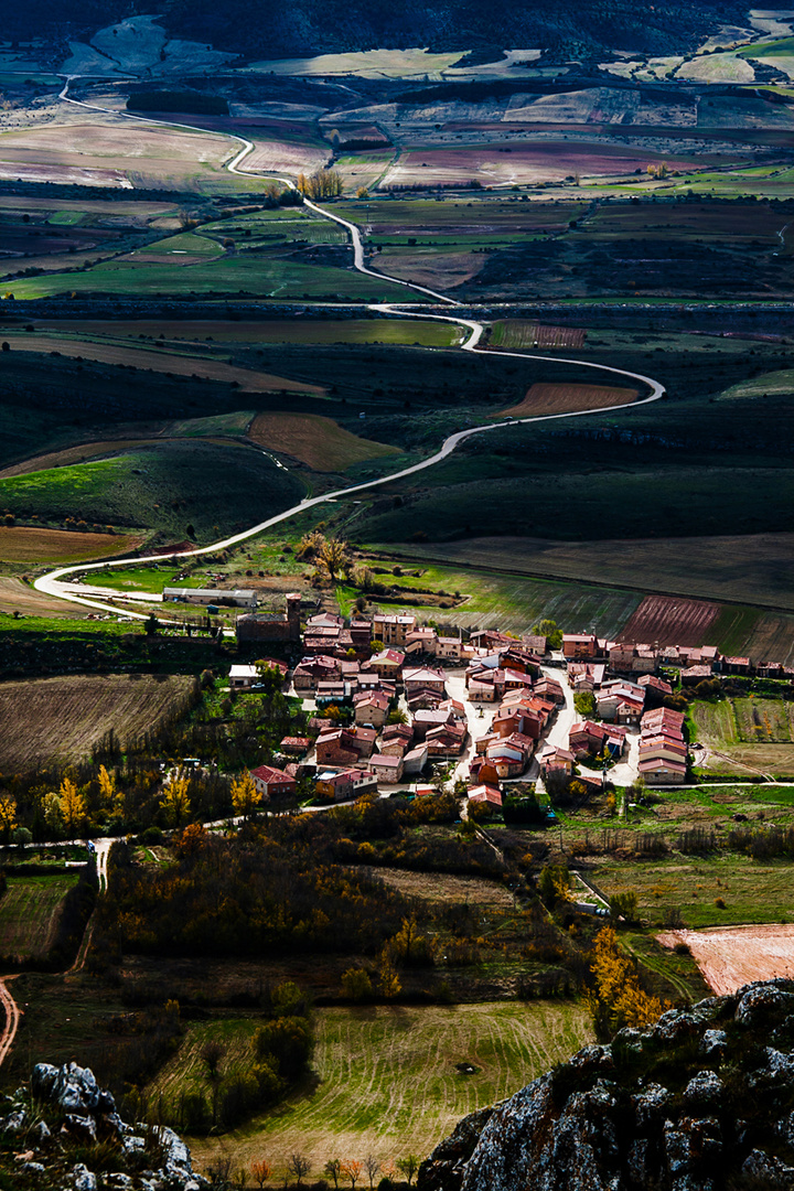 Por la tierra de Lara. Quintanilla de las Viñas. Burgos