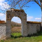 ..Porche du Monastère Orthodoxe St-Grégoire à Bondaroy (45)..