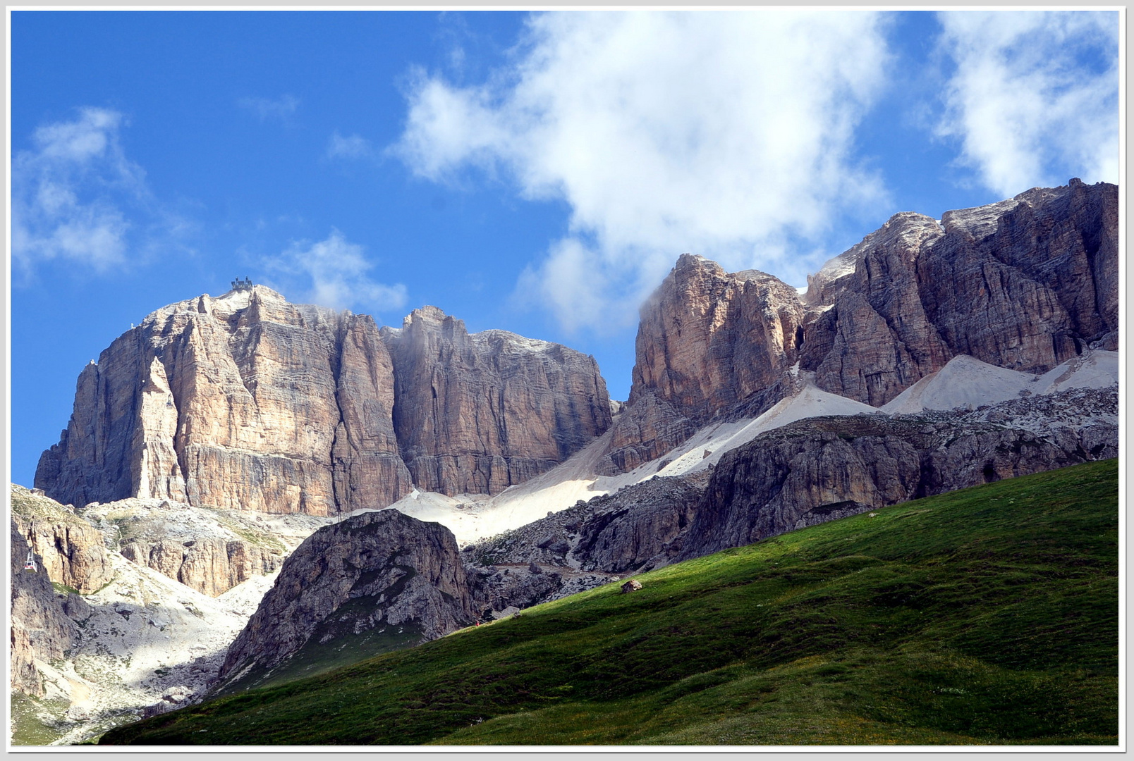 Pordoijoch in den Dolomiten