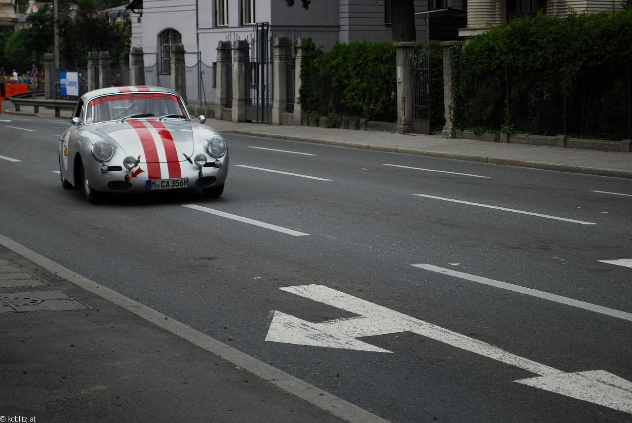 PORSCHE 356