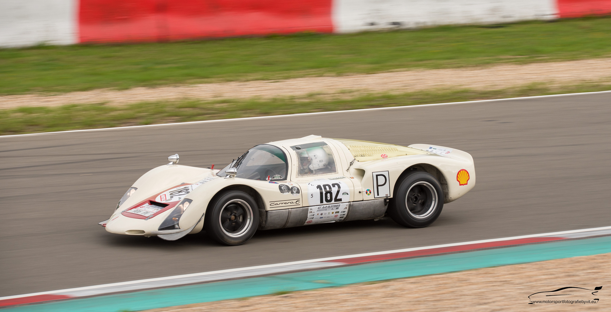 Porsche 906 