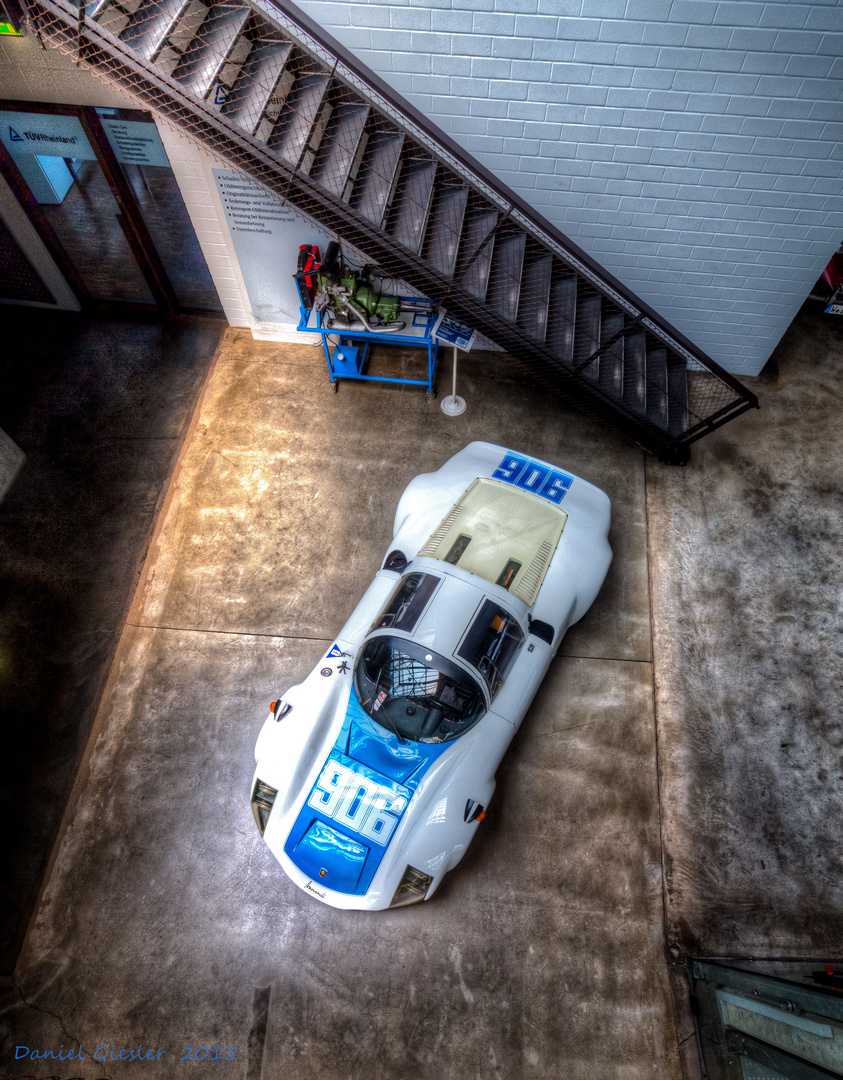 Porsche #906