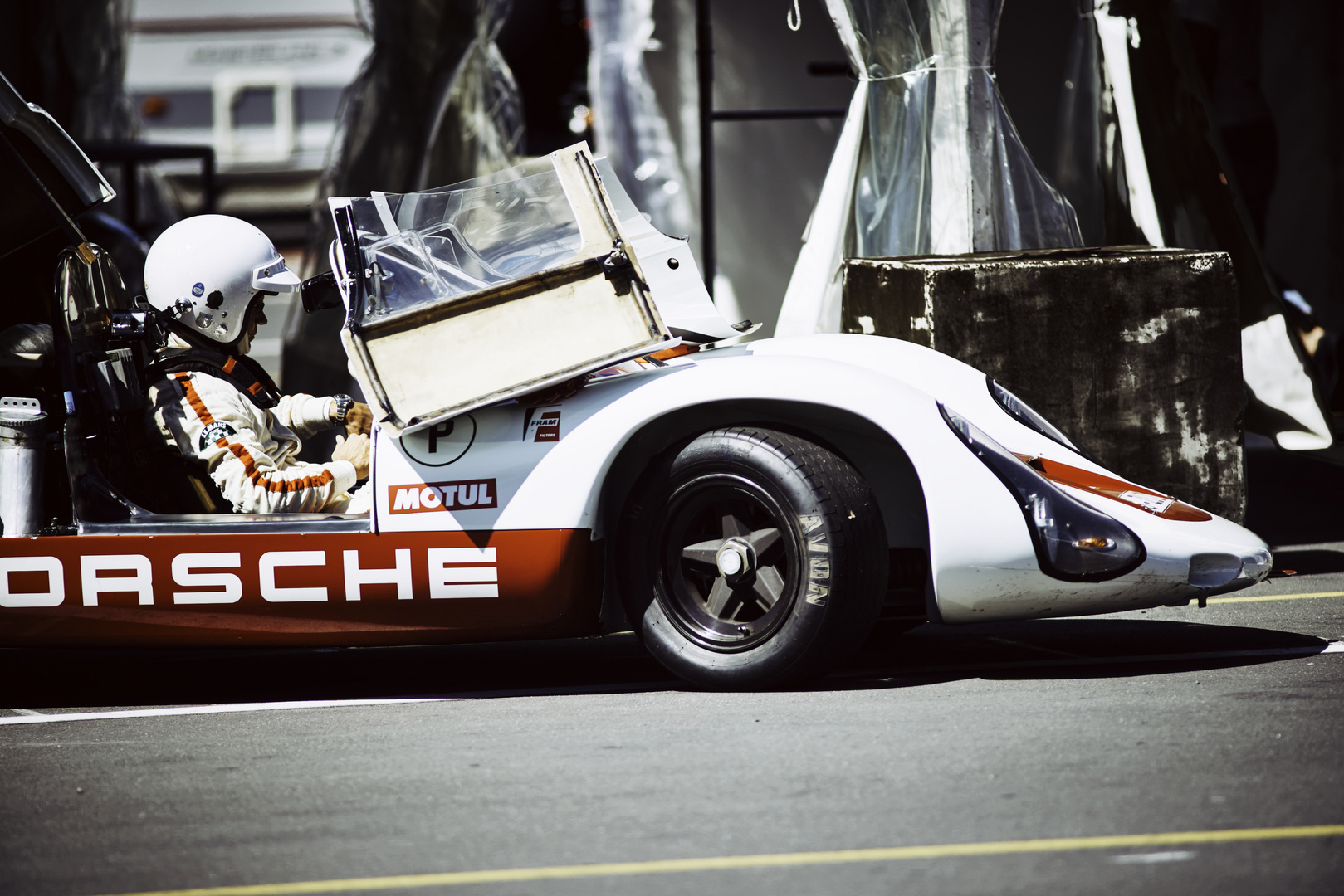 Porsche 910 (2)