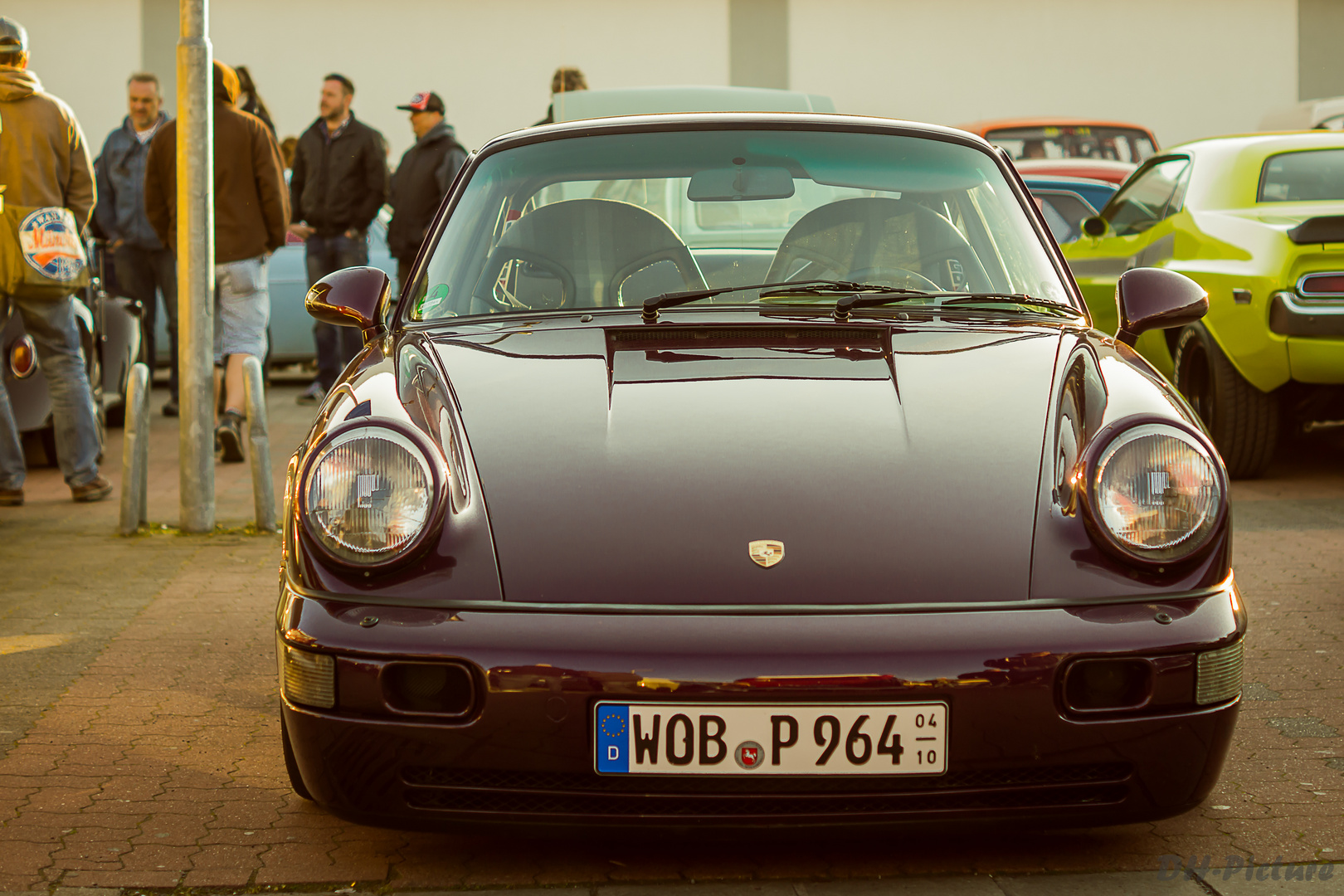 Porsche 911  (964)