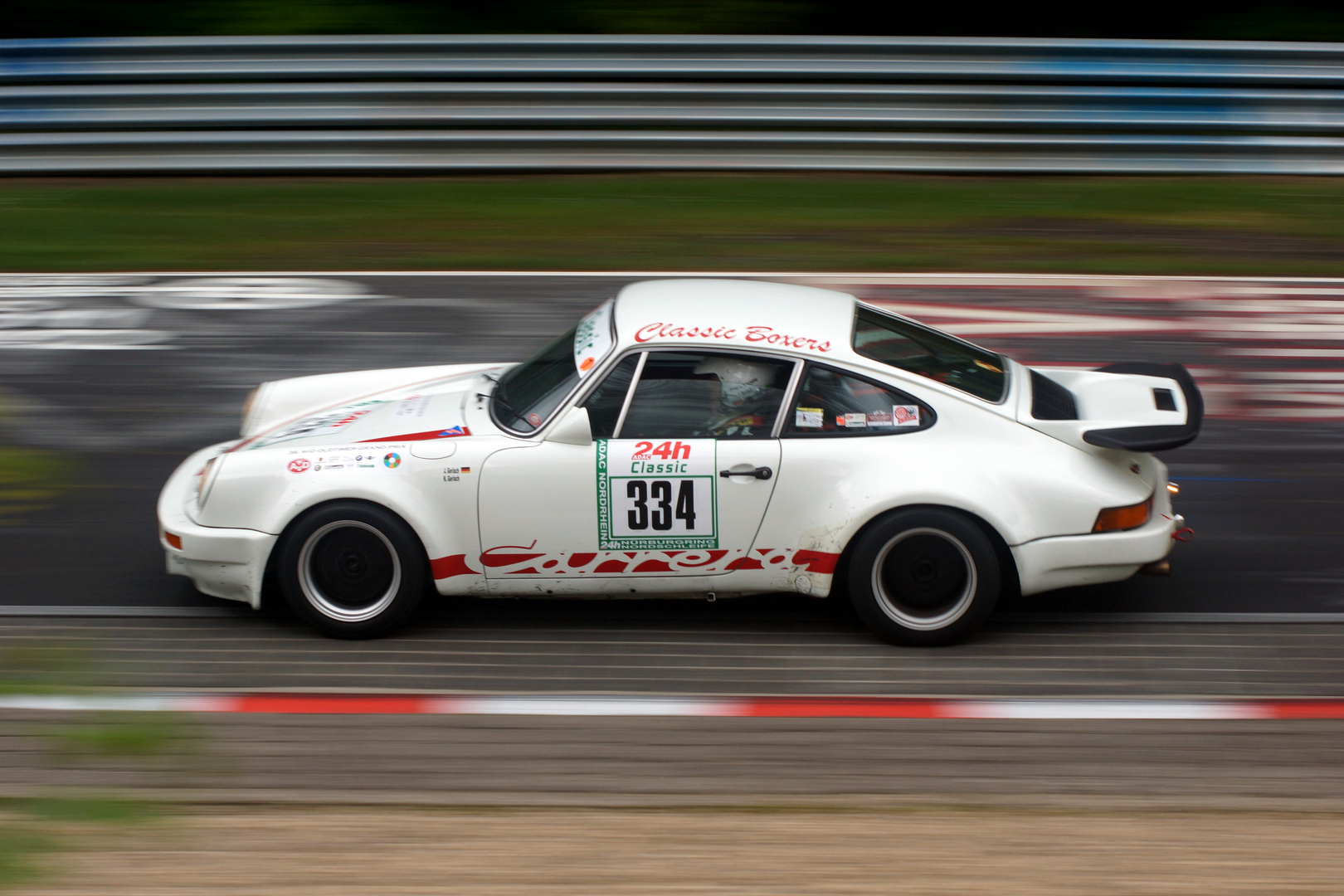 Porsche 911 bei den 24H Classic Rennen 2012