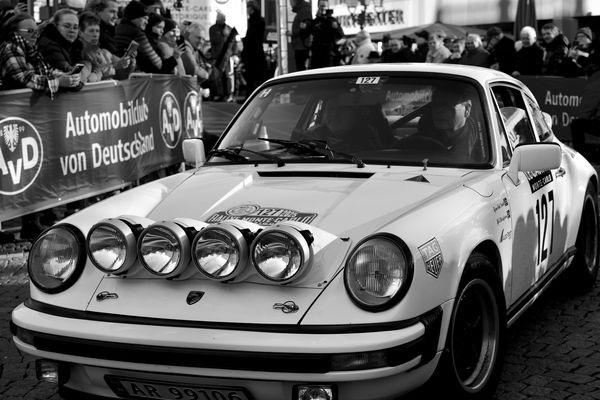 Porsche 911 Carrera 3.0 