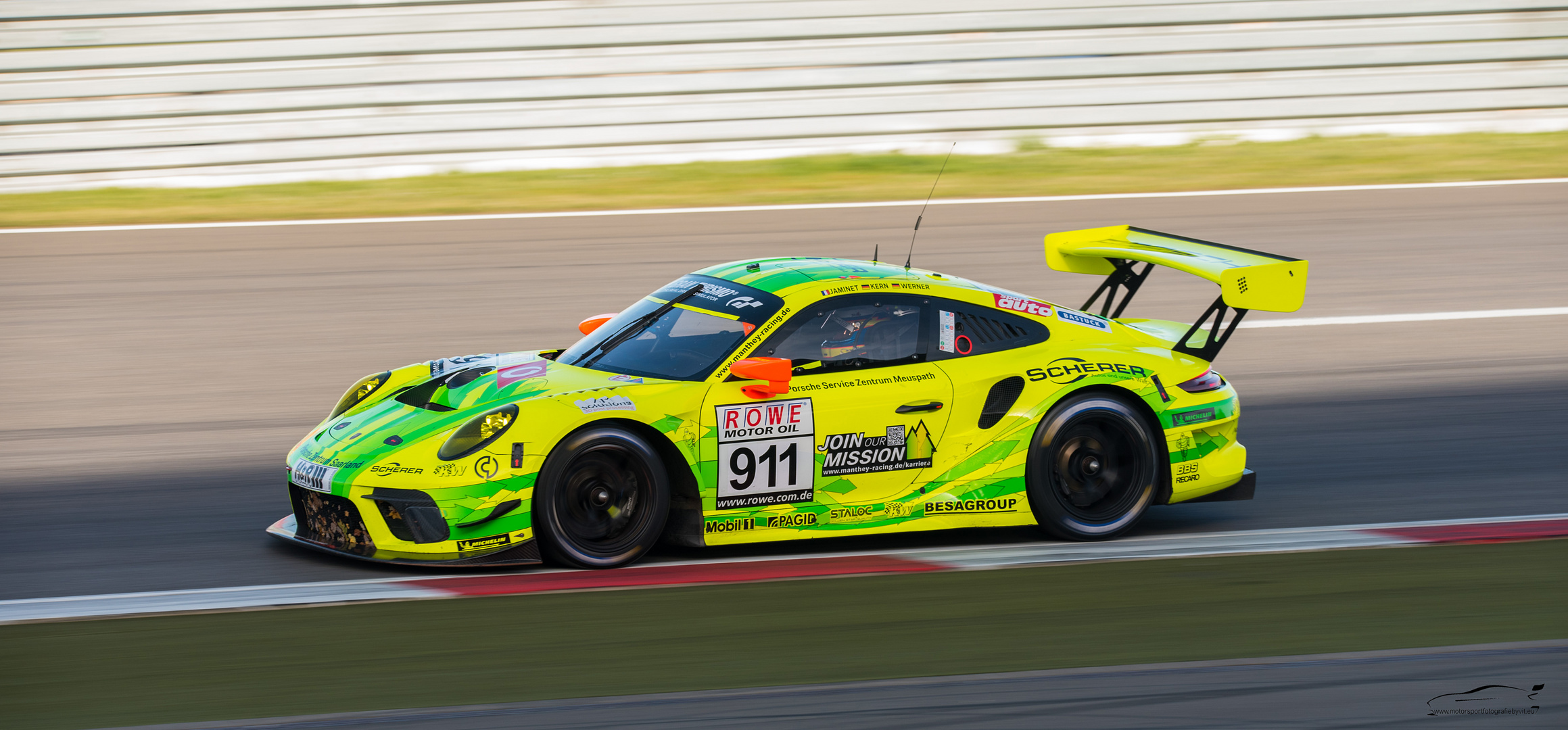 Porsche 911 GT3 R 