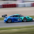 Porsche 911 GT3-R Falken