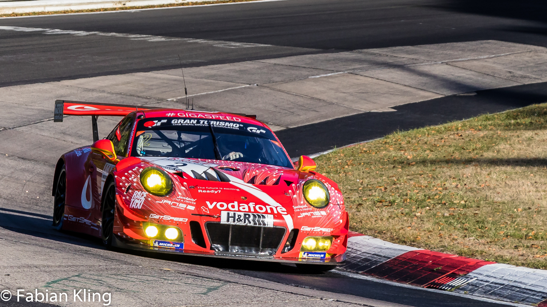 Porsche 911 GT3 R im Schwalbenschwanz