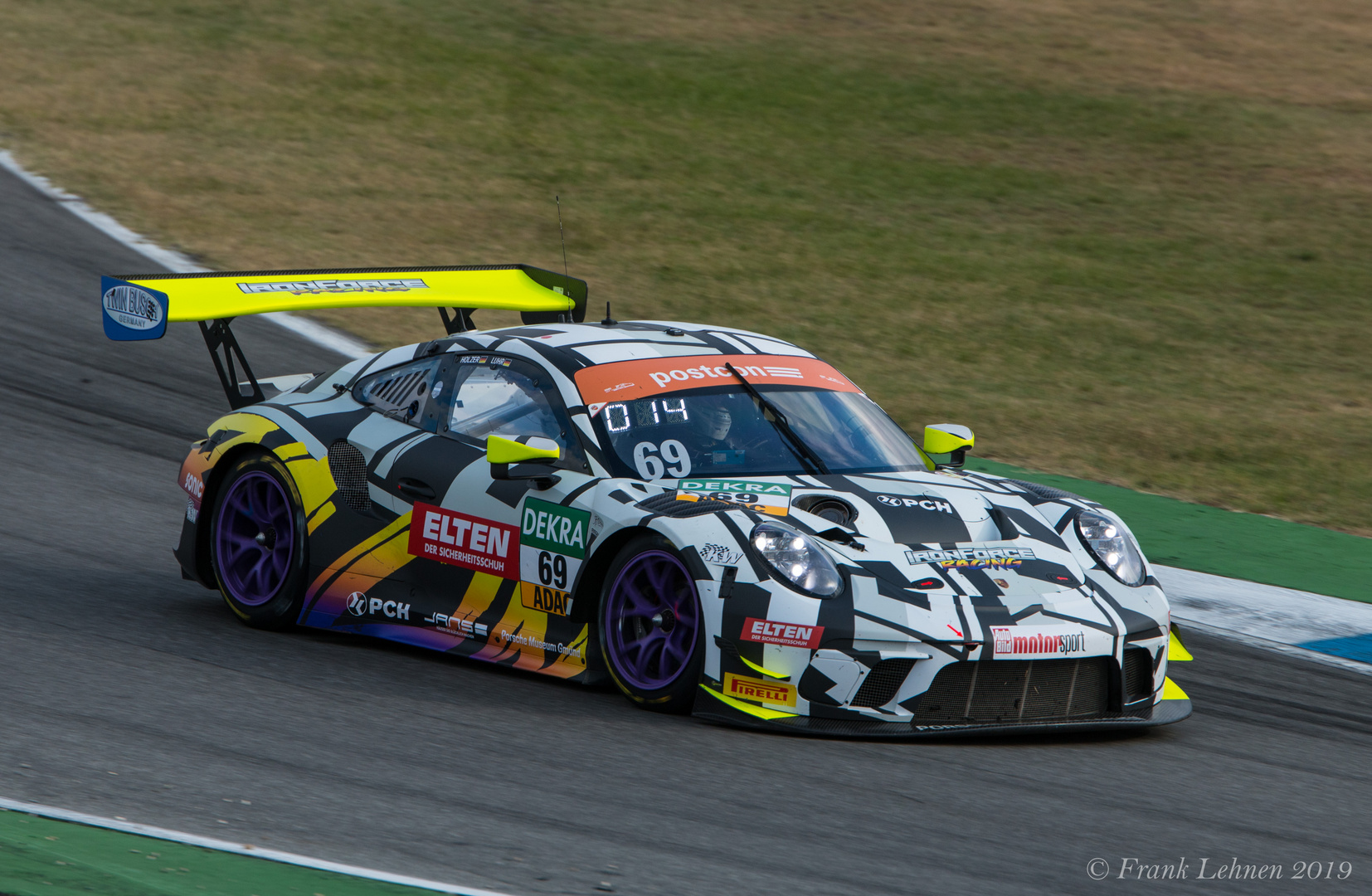 Porsche 911 GT3 R Team Ironforce - Holzer/ Luhr #69