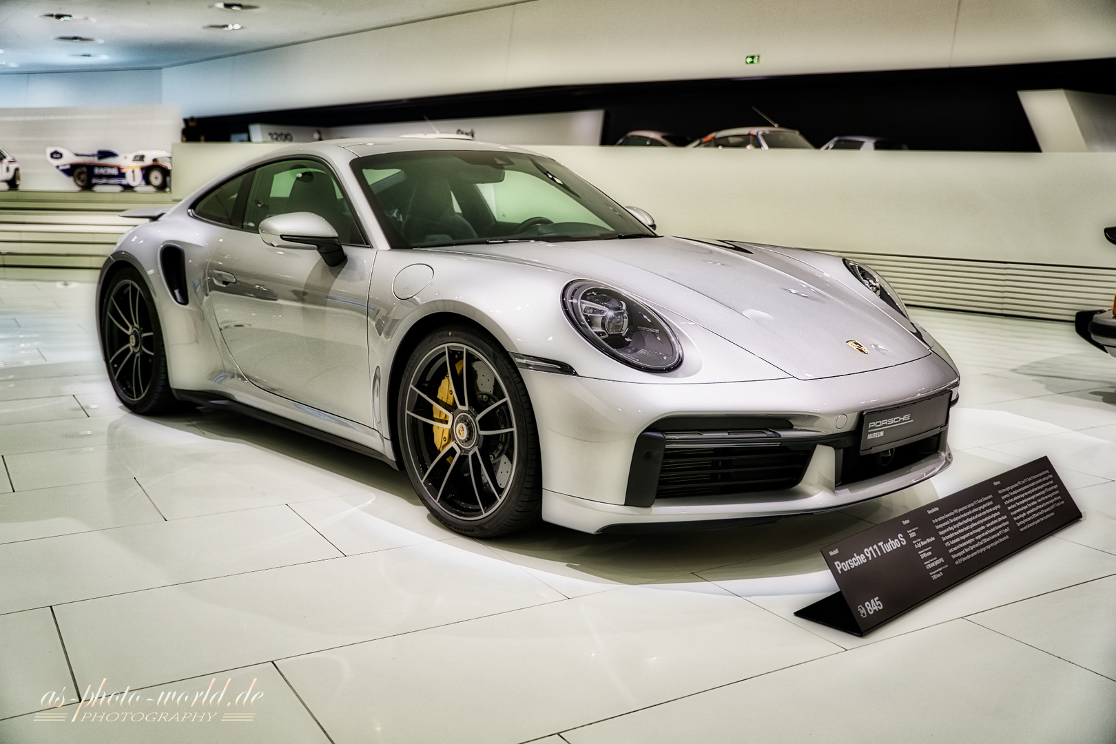 Porsche 911 Turbo S - Porsche Museum Stuttgart