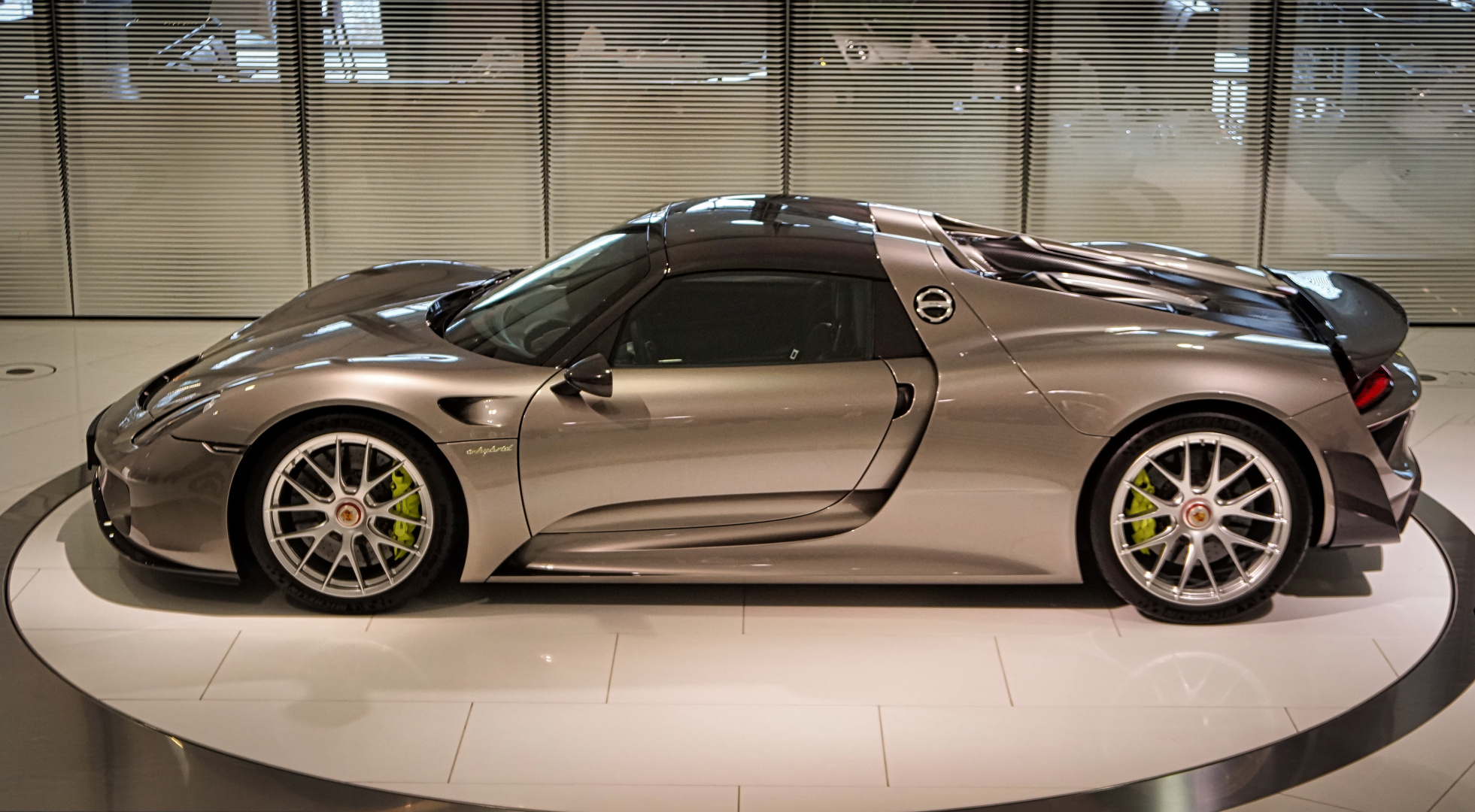 Porsche 918 Spyder